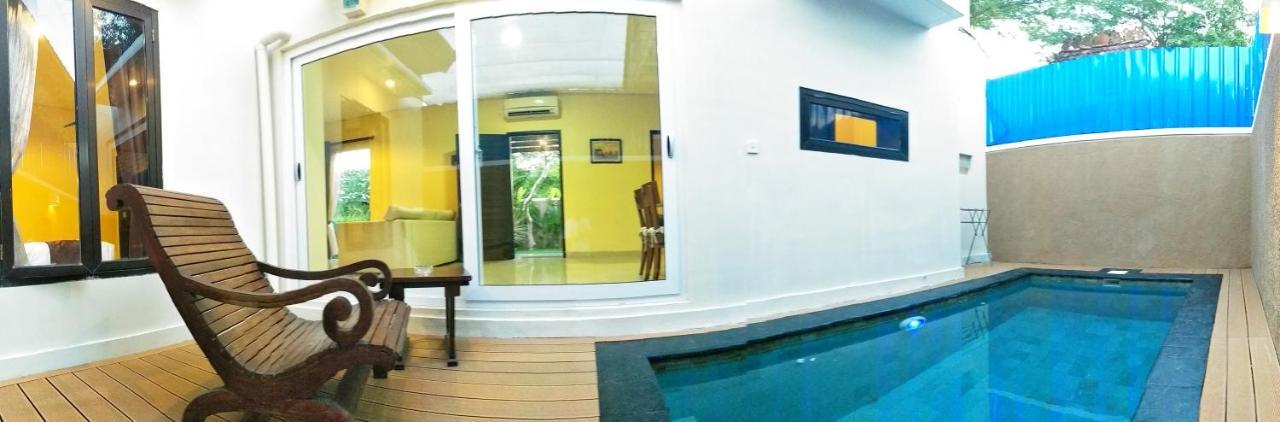 Maya Kori Villa Jimbaran Buitenkant foto